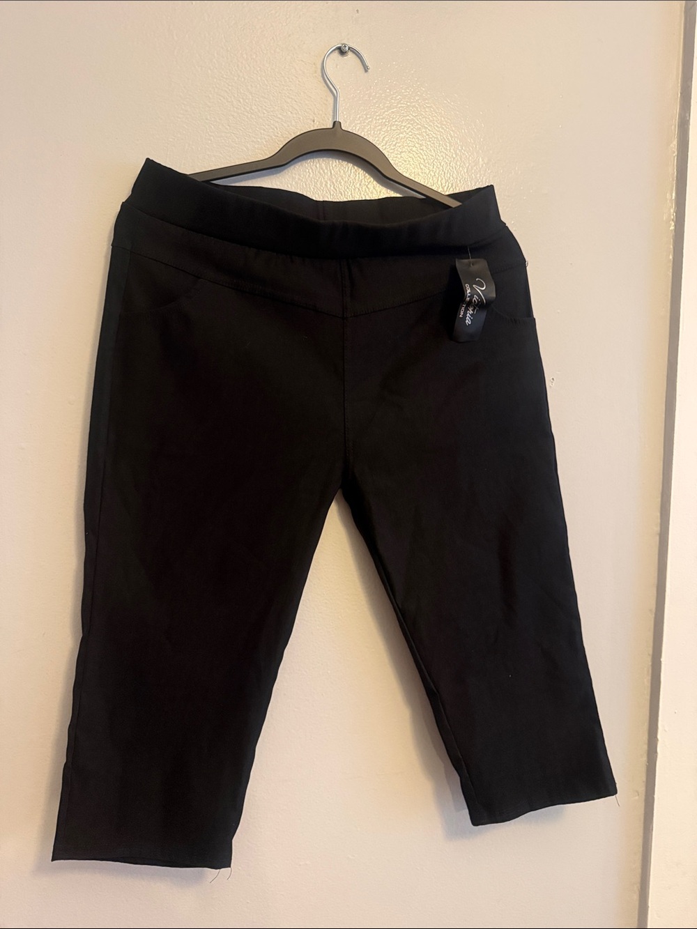 Black Capris Pants